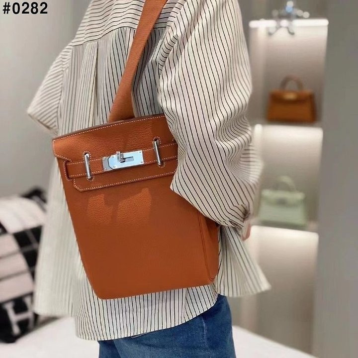 핵아도 PM 백팩