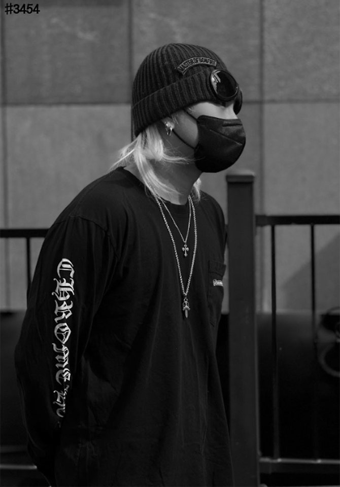 더블 대거 참 펜던트 네크리스