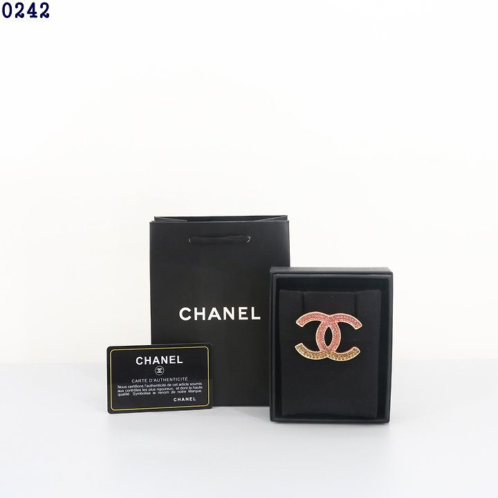 핑크골드 큐빅 브로치